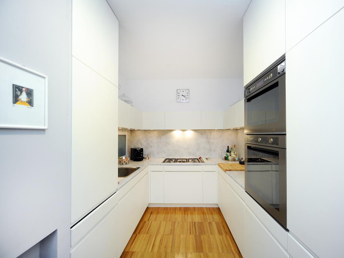 Urban District Apartments - Milan Isola Exclusive 1Br Екстериор снимка