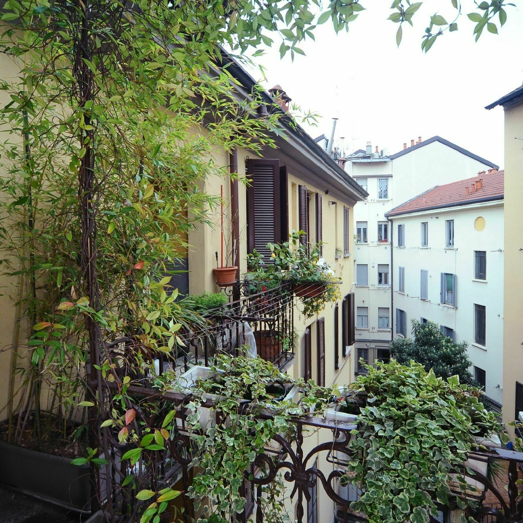 Urban District Apartments - Milan Isola Exclusive 1Br Екстериор снимка